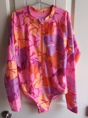 NWT Floral Long-Sleeve Rashguard with Front Zip Swimsuit